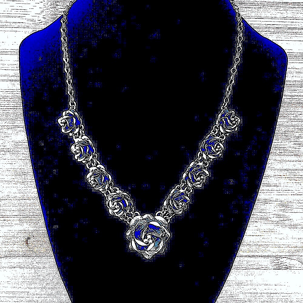 $212 Designer Estate Necklace Roses in Sterling Silver Marked TE18SCC MEXICO